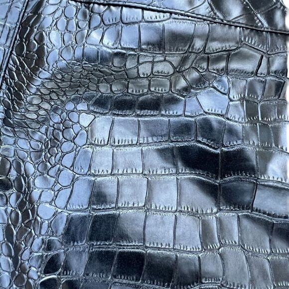 Women's Black Crocodile Skin Skinny Leather Pants - Stylish And Chic Design NWT - Picture 6 of 17